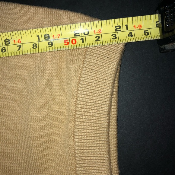 Men’s Tan Sweater Vest - Picture 5 of 7